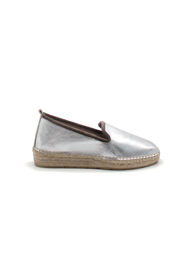 bailarina de piel en color plata para mujer