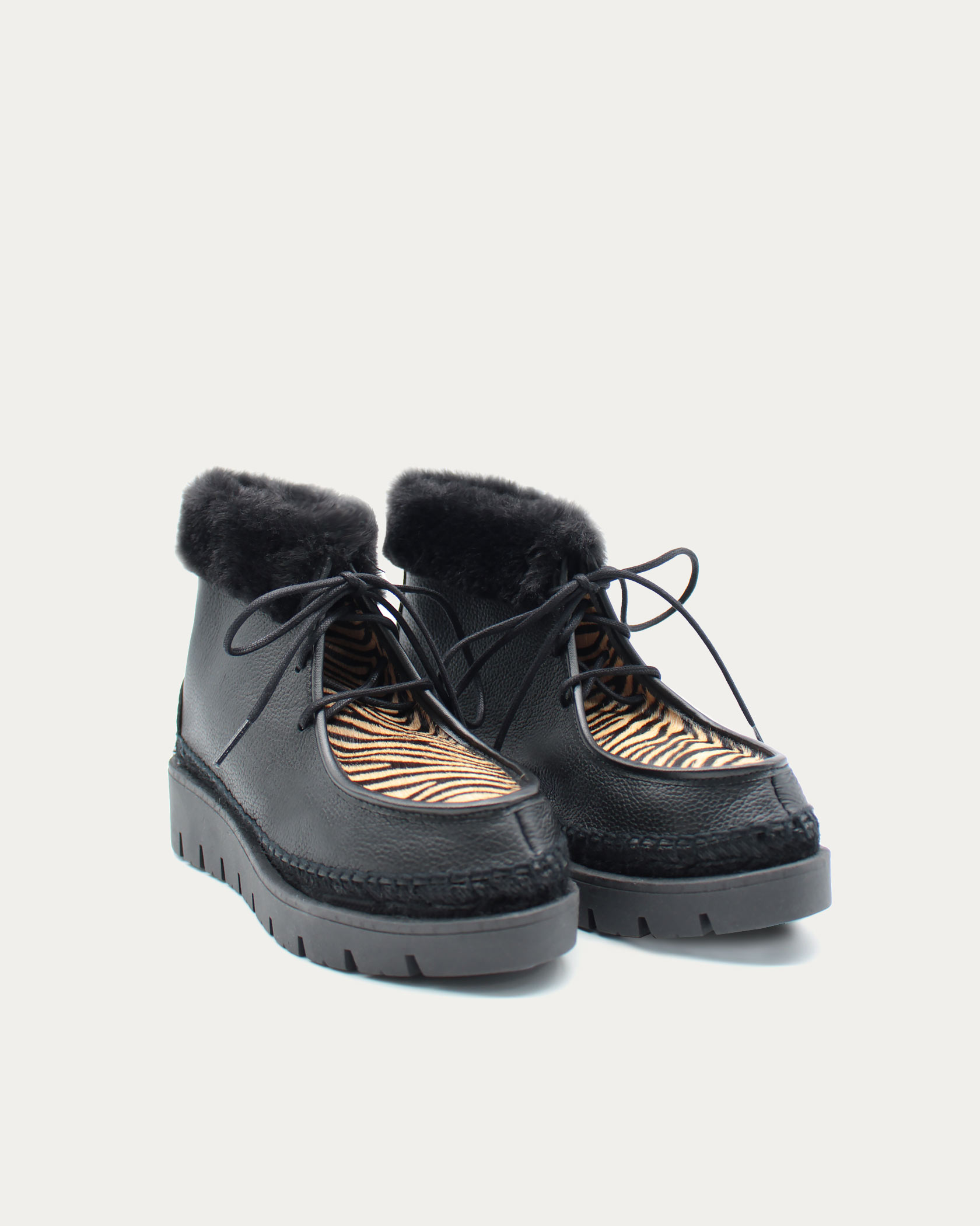 calzado de invierno negro