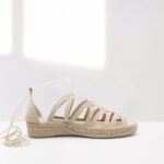 alpargata plana mujer color beige con cuerdas