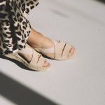 Alpargata plana de mujer color beige de Juncal Aguirre