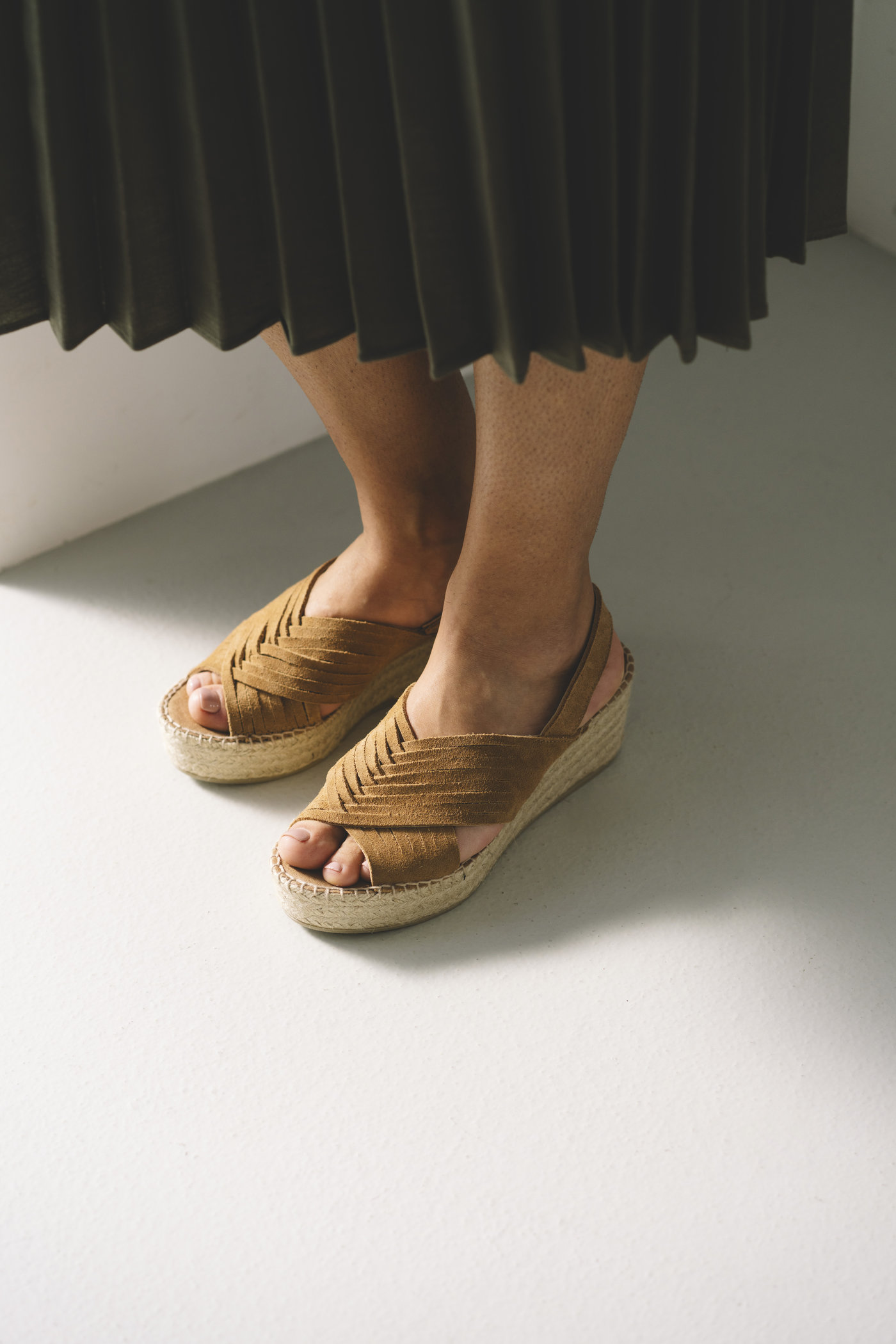 alpargata color cuero para mujer